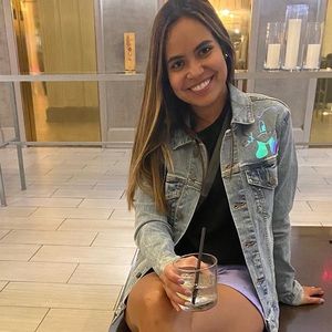 Meet your Posher, Melissa